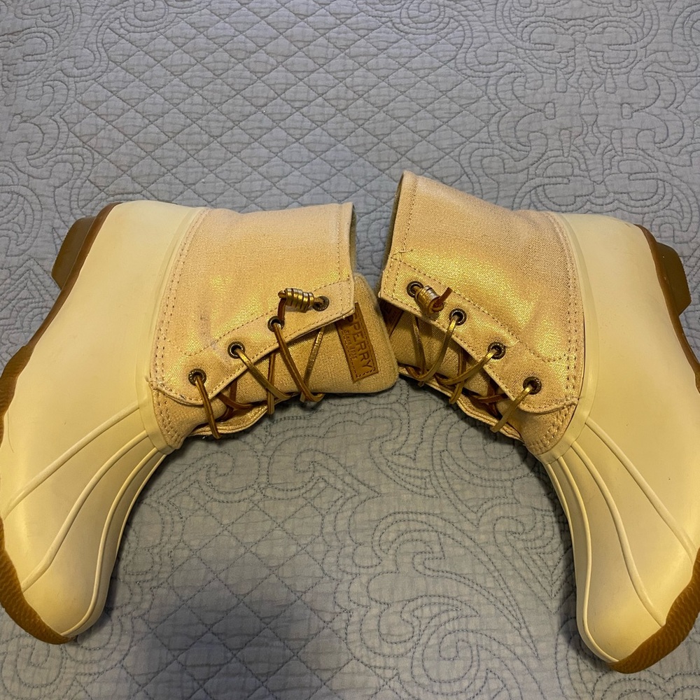 Sperry Boots - Picture 5 of 5